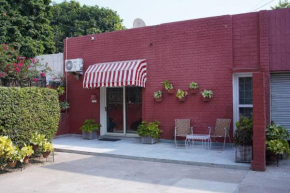 Zenit Cozy Suite Near Rock Garden N Sukhna Lake